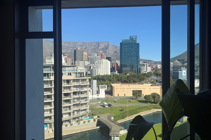 2 Bedroom Property for Sale in Foreshore Western Cape